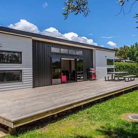 Burgundy Place Martinborough Exterior photo